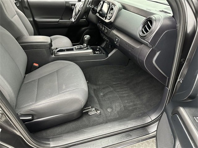 Used 2019 Toyota Tacoma TRD Sport image 24