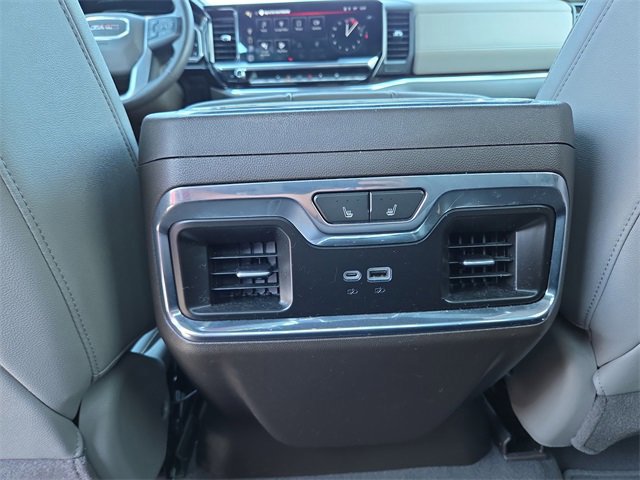 Used 2023 GMC Sierra 1500 SLT image 11
