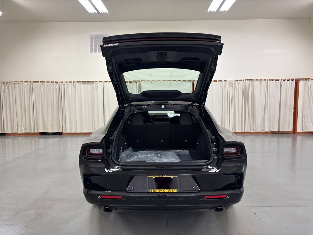 New 2026 Dodge Charger R/T w/ Driver Convenience Group AWD/4WD image 9