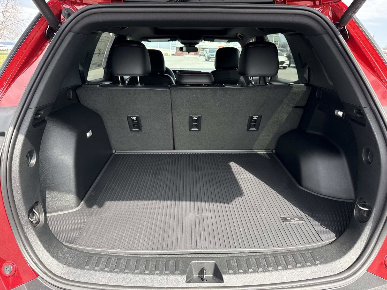 New 2026 Chevrolet Equinox RS w/ Convenience Package III image 11