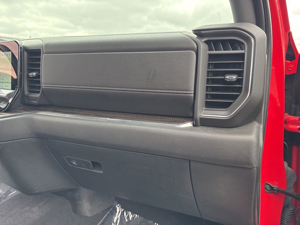 Used 2023 Chevrolet Silverado 1500 LT AWD/4WD image 36