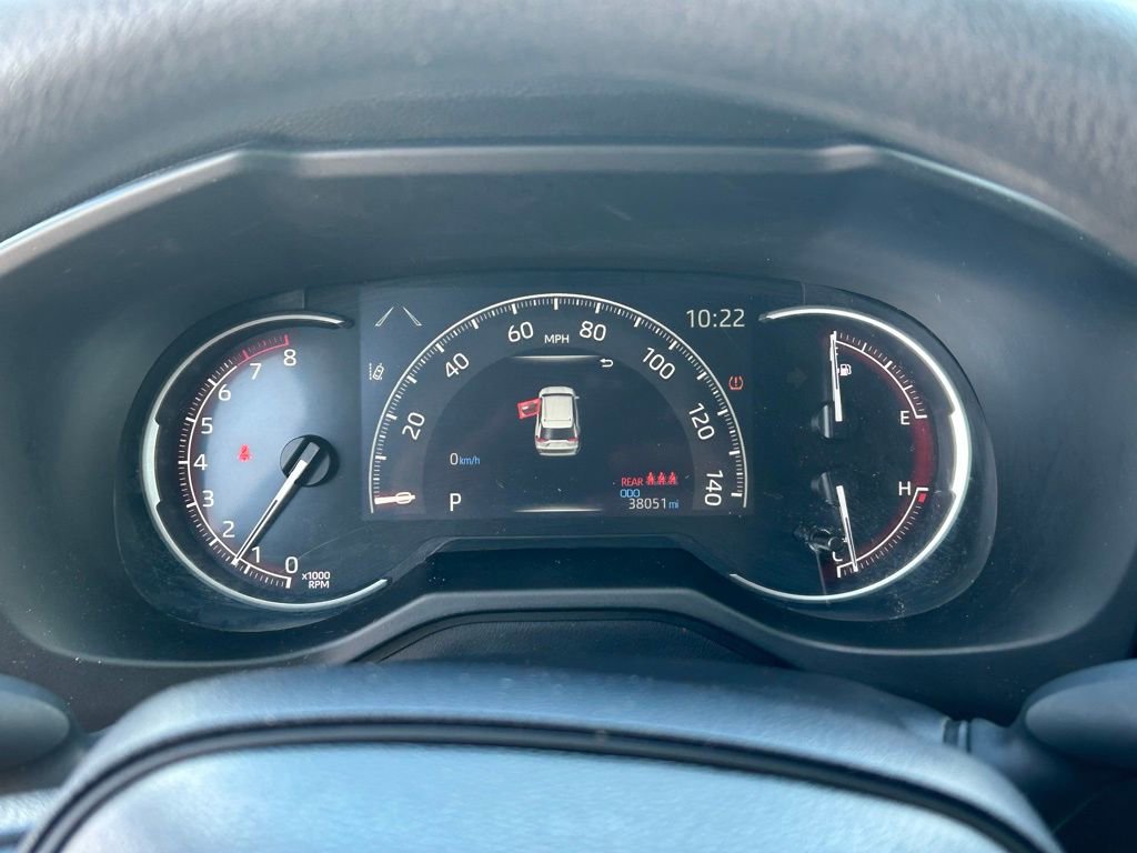 Used 2024 Toyota RAV4 LE image 30