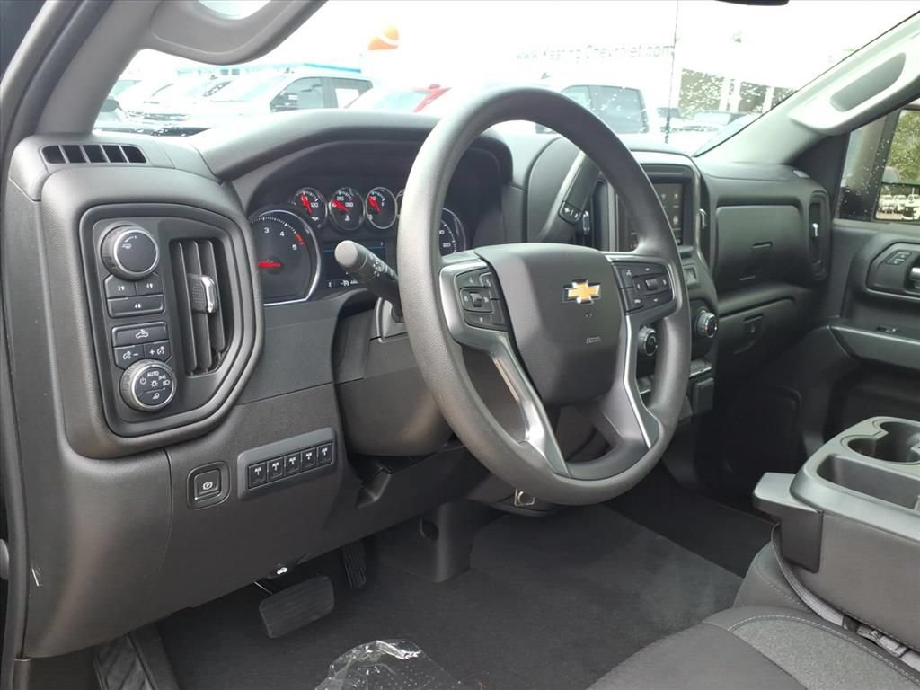 Used 2023 Chevrolet Silverado 2500 Custom w/ Custom Value Package AWD/4WD image 18