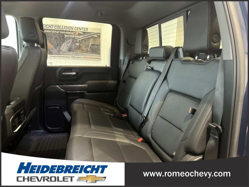 Used 2023 Chevrolet Silverado 2500 LTZ w/ LTZ Convenience Package image 12