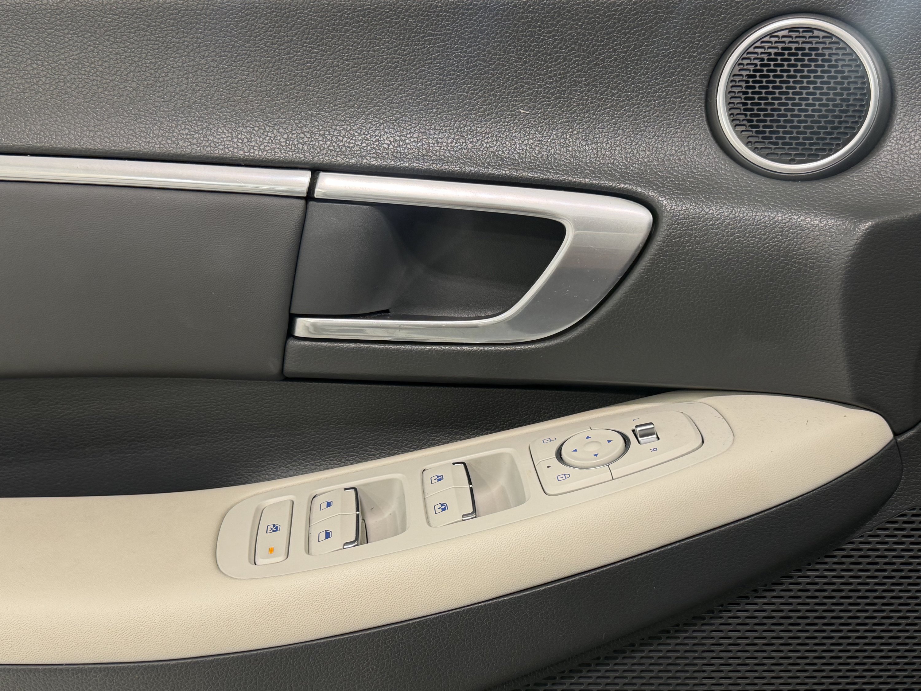 Used 2022 Hyundai Sonata SEL w/ Convenience Package FWD image 19