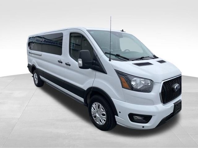Used 2024 Ford Transit 350 XLT RWD image 34