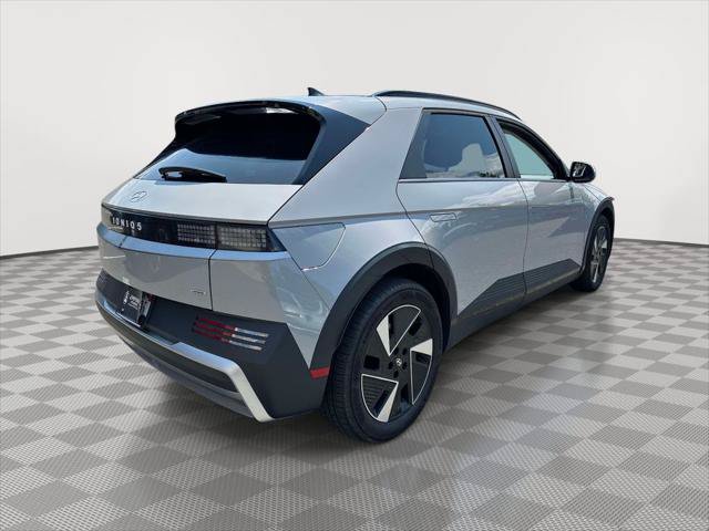 Certified 2025 Hyundai Ioniq 5 SEL AWD/4WD image 3