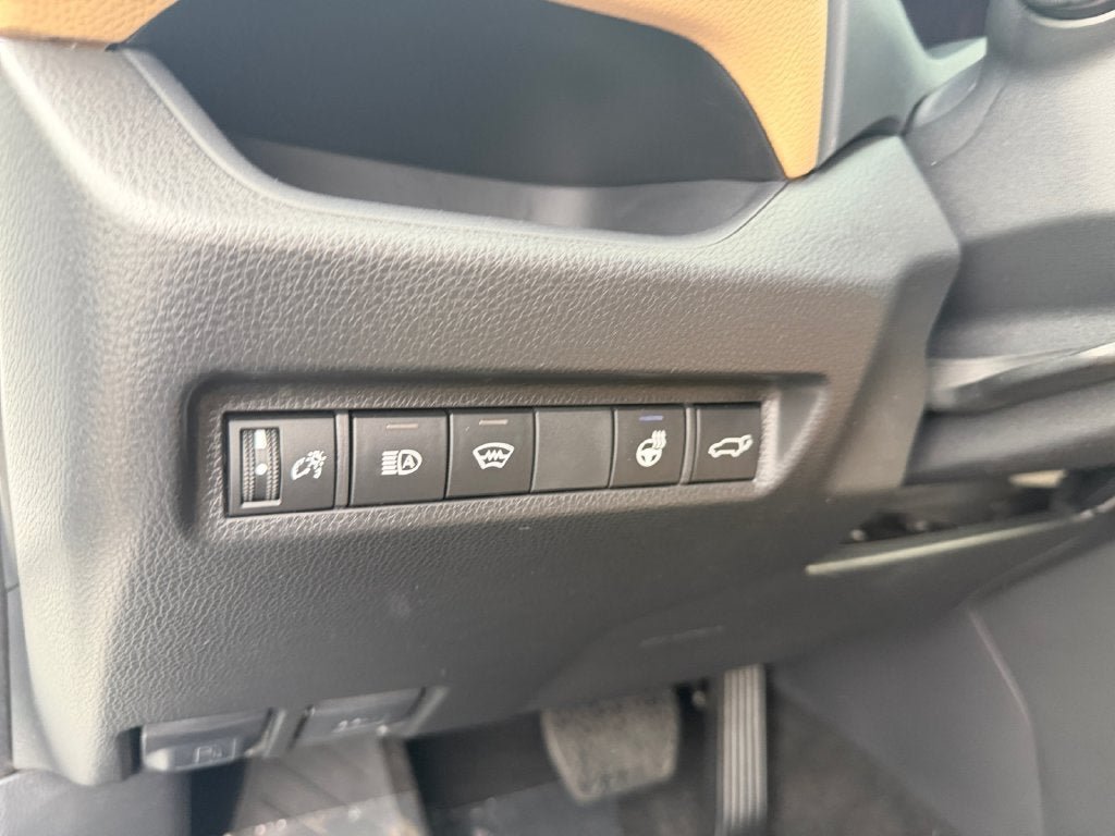 Used 2023 Toyota RAV4 XLE w/ Convenience Package AWD/4WD image 19