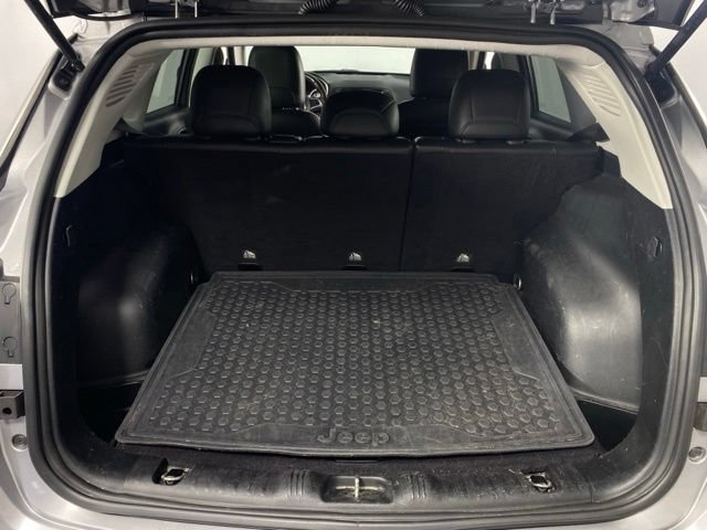 Used 2019 Jeep Compass Limited FWD image 22