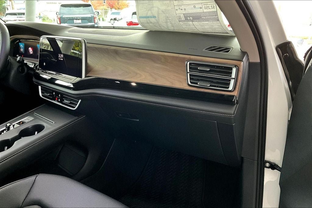 New 2026 Volkswagen Atlas SE FWD image 15