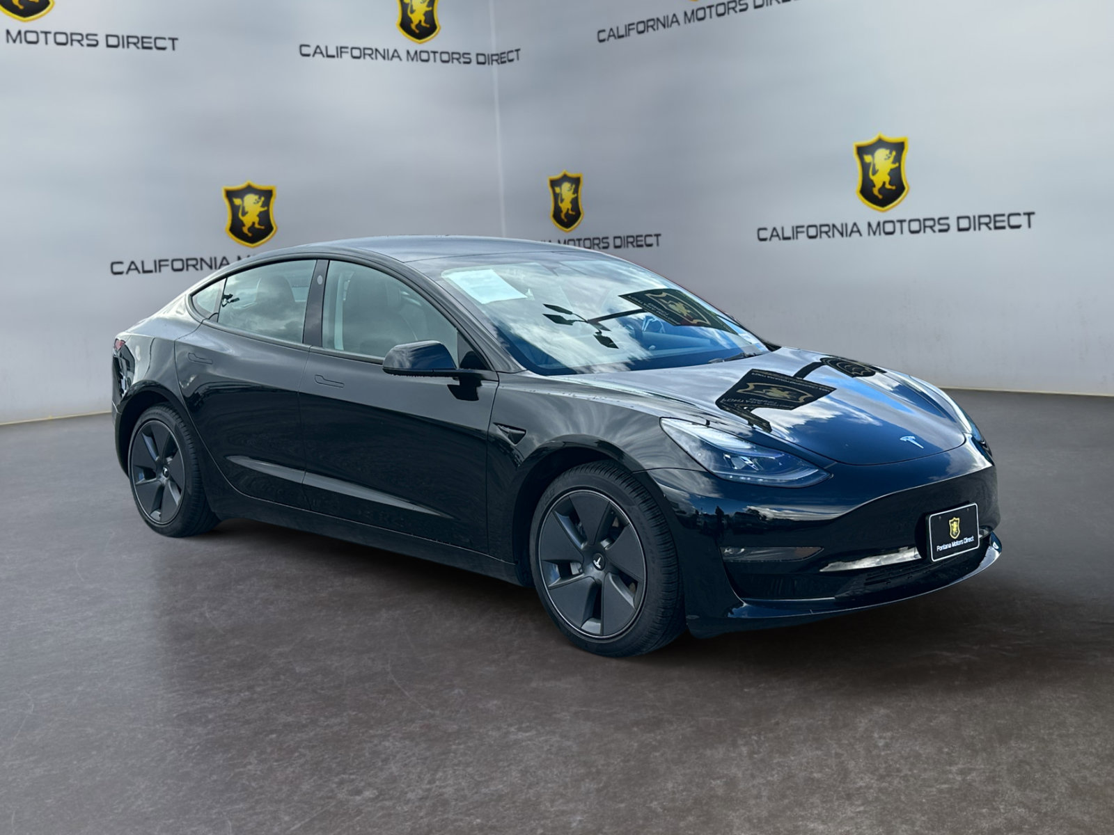 Used 2023 Tesla Model 3 Standard Range RWD image 7
