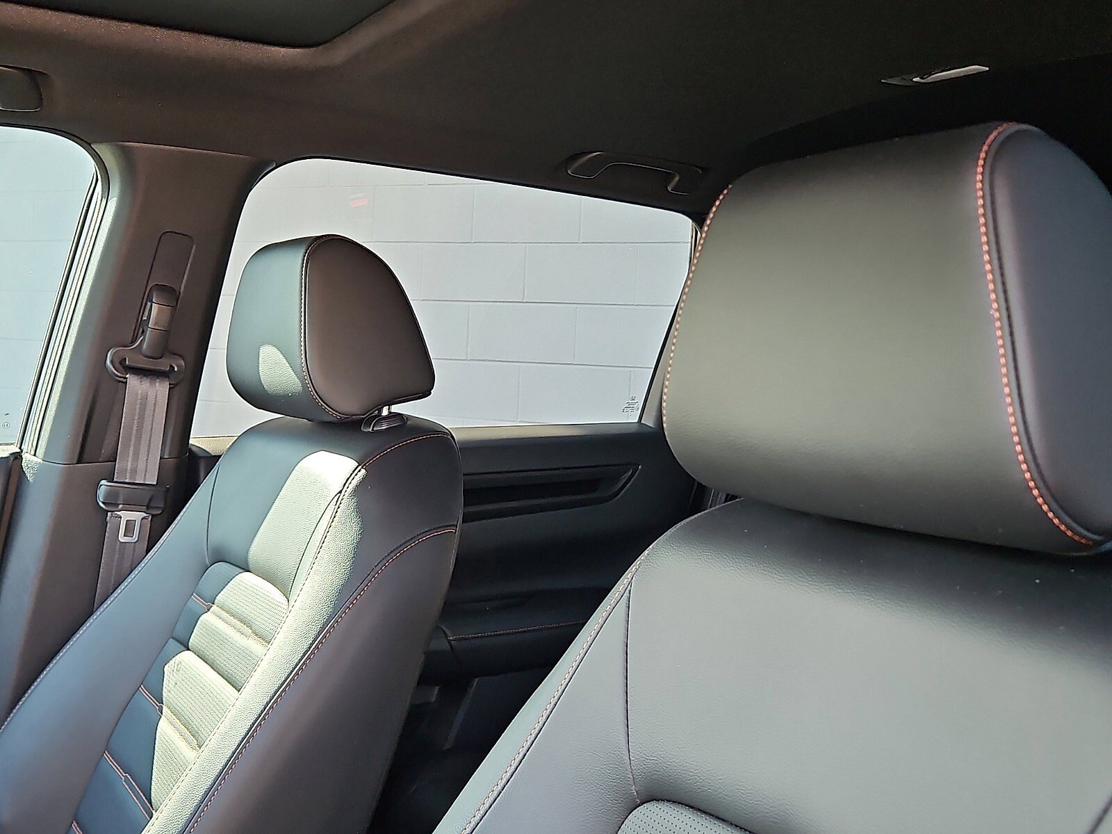 Used 2025 Honda CR-V Sport-L image 8