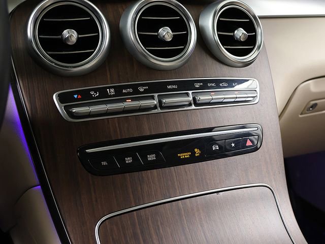 Certified 2022 Mercedes-Benz GLC 300 4MATIC image 24