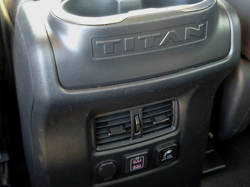 Used 2024 Nissan Titan SV w/ SV Convenience Package AWD/4WD image 18