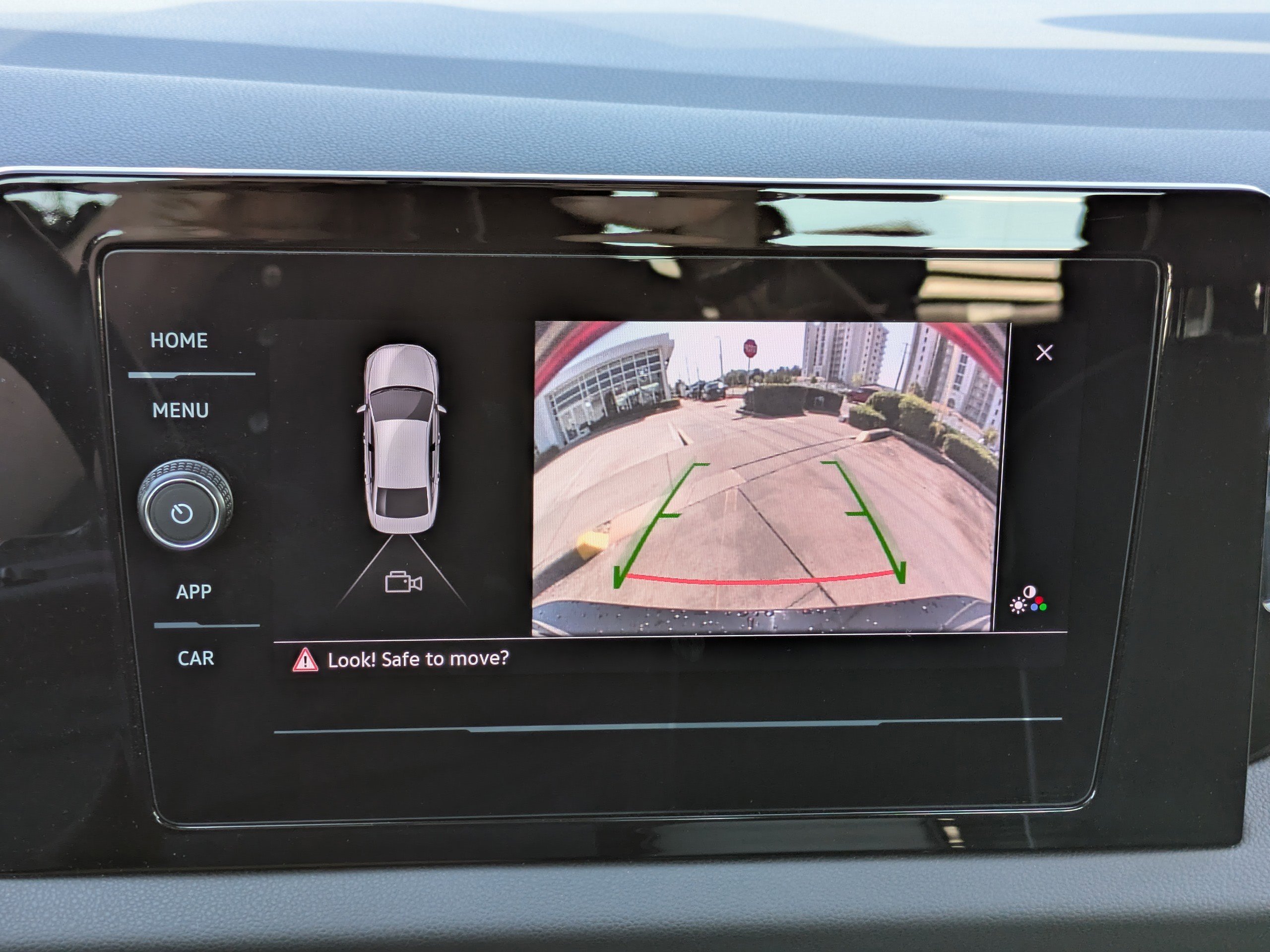 Certified 2025 Volkswagen Jetta Sport image 19