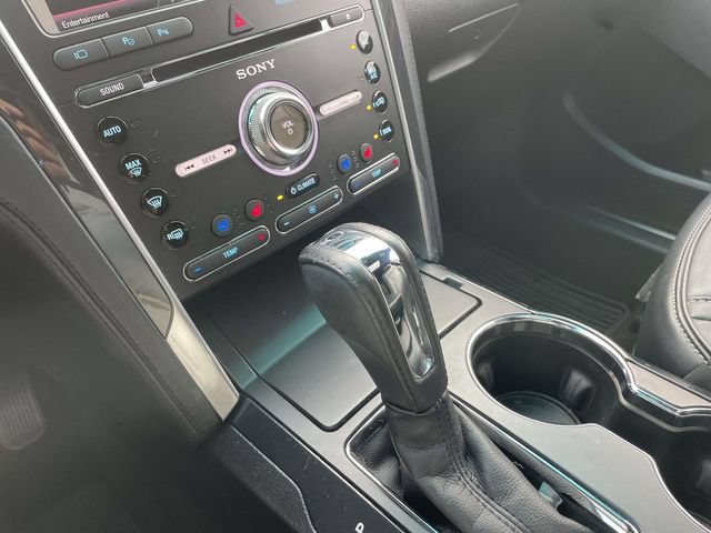 Used 2016 Ford Explorer Platinum AWD/4WD image 32