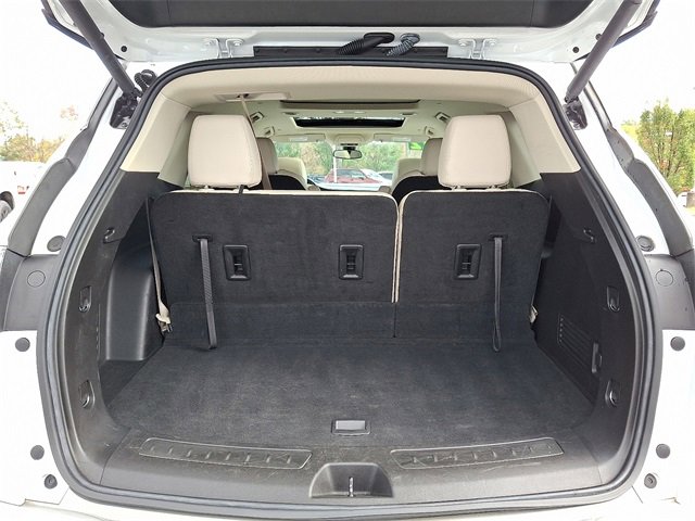 Certified 2022 Buick Enclave Essence w/ Experience Buick Package image 30