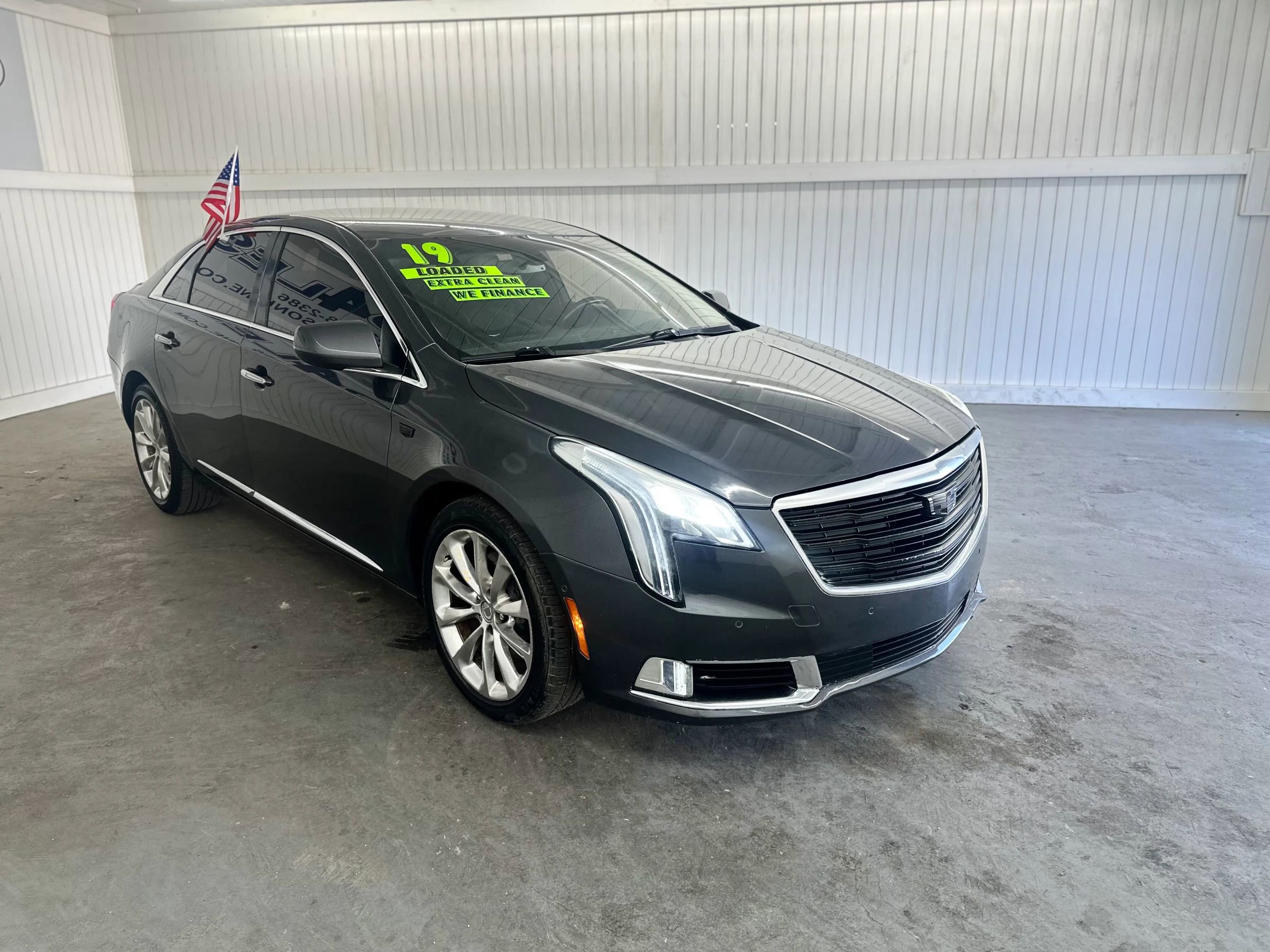 Used 2019 Cadillac XTS Luxury image 3