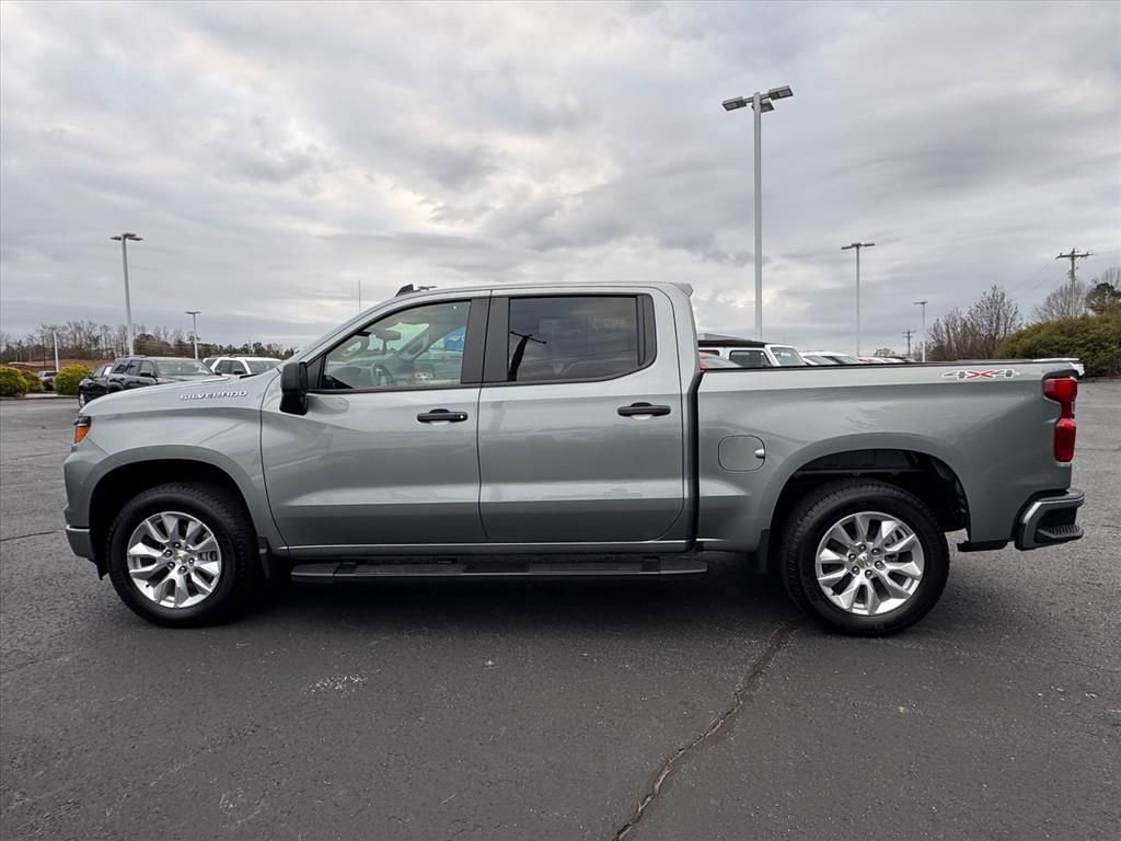 Used 2025 Chevrolet Silverado 1500 Custom AWD/4WD image 6