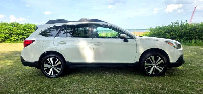 Used 2018 Subaru Outback 2.5i Limited image 27