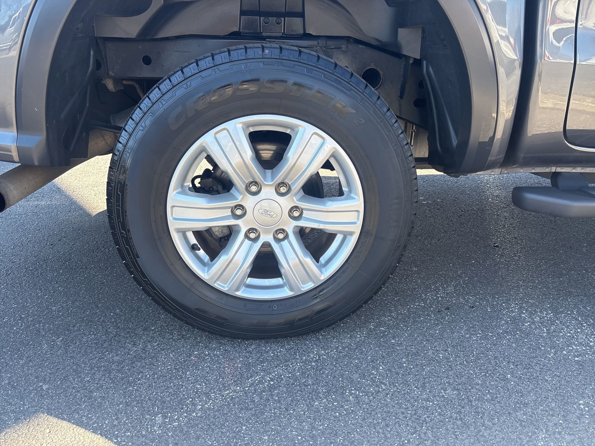 Used 2019 Ford Ranger XL w/ Equipment Group 101A Mid image 2