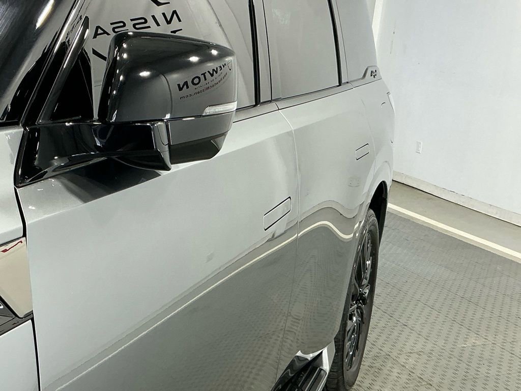 Used 2025 INFINITI QX80 Autograph image 5