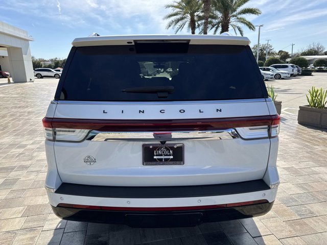 Used 2024 Lincoln Navigator L Black Label image 3