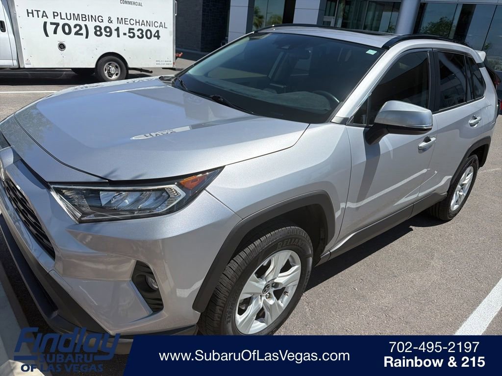 Used 2019 Toyota RAV4 XLE w/ Convenience Package AWD/4WD image 1