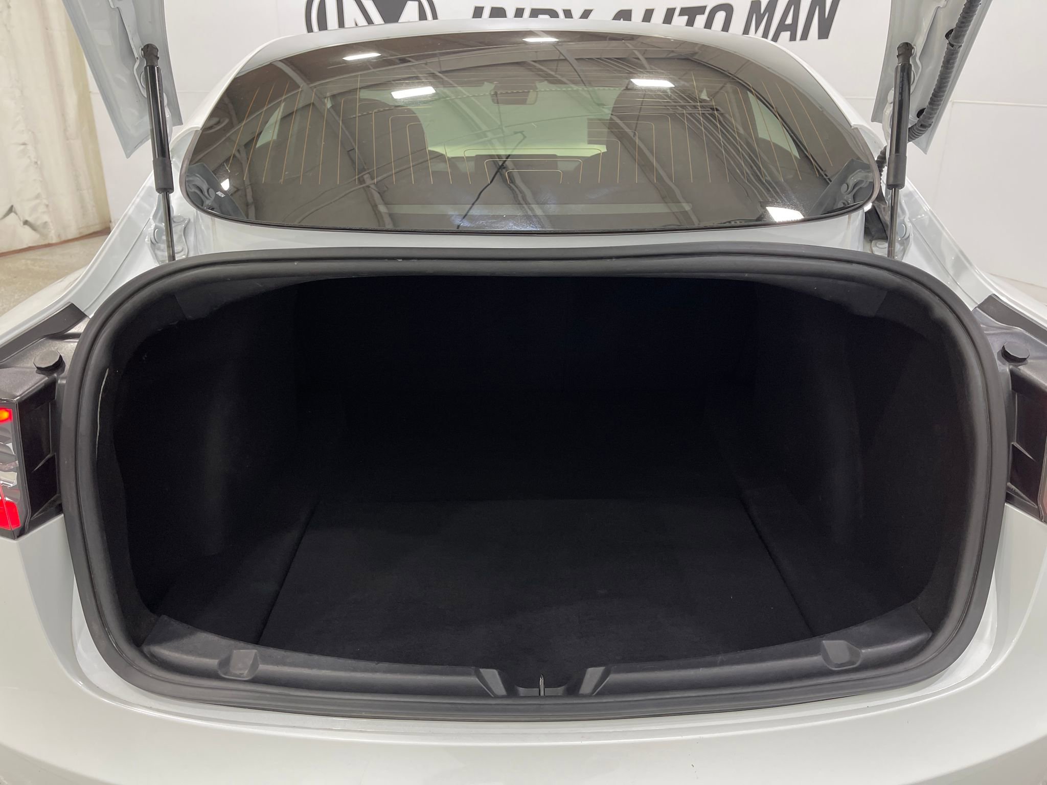 Used 2020 Tesla Model 3 image 24