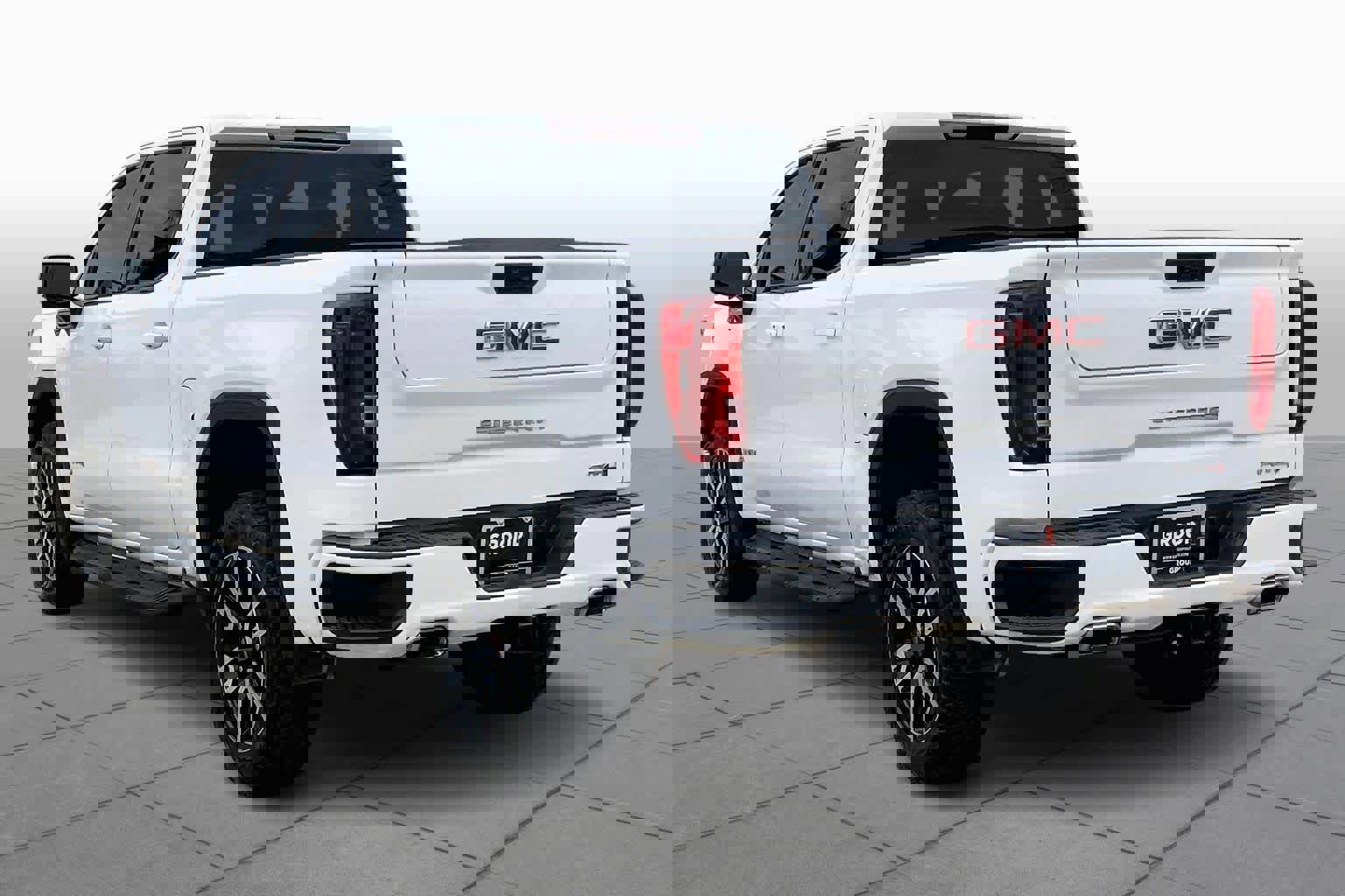 Certified 2022 GMC Sierra 1500 AT4 image 11