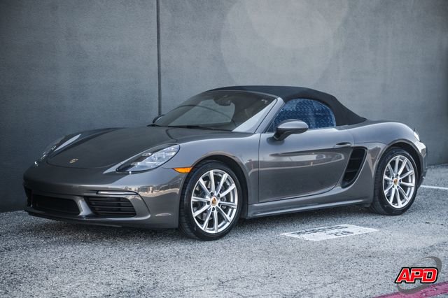 Used 2021 Porsche 718 Boxster RWD image 7