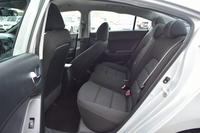 Used 2016 Kia Forte LX image 26