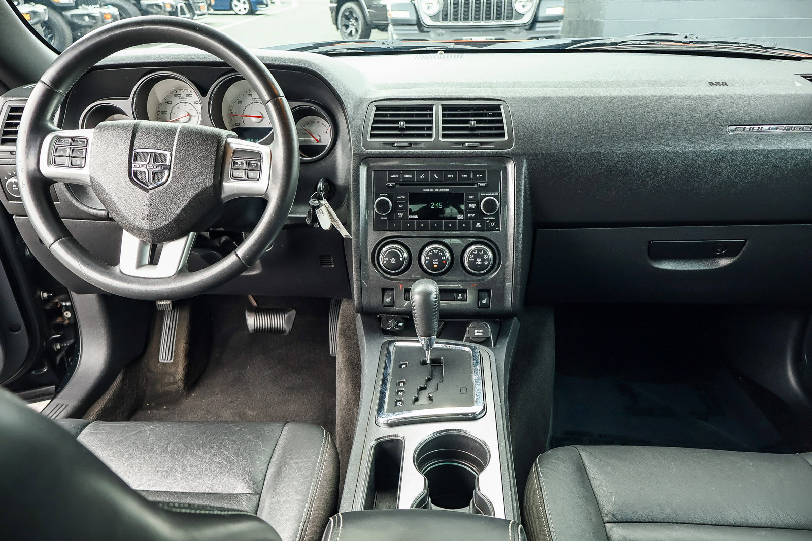 Used 2013 Dodge Challenger SXT Plus image 6