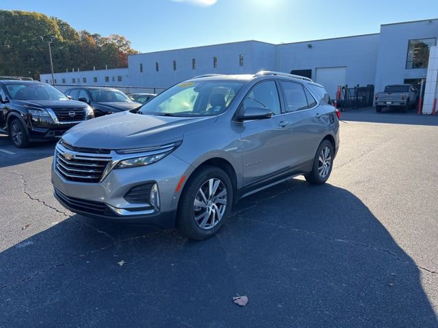 Used 2023 Chevrolet Equinox Premier image 1