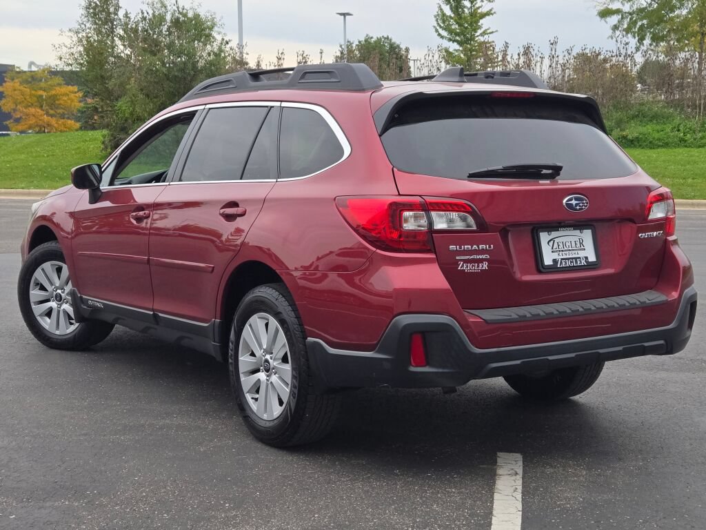 Used 2018 Subaru Outback 2.5i Premium AWD/4WD image 12
