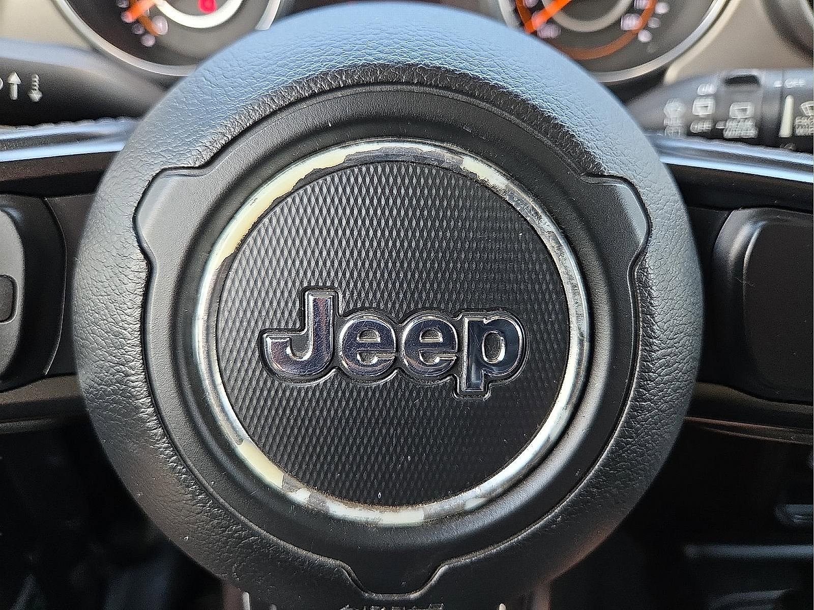 Used 2019 Jeep Wrangler Unlimited Sport S AWD/4WD image 22