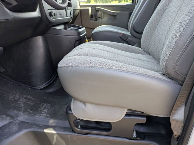 New 2025 Chevrolet Express 3500 w/ Power Convenience Package image 10