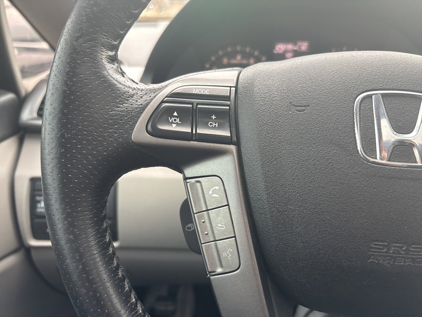 Used 2014 Honda Odyssey EX-L image 31