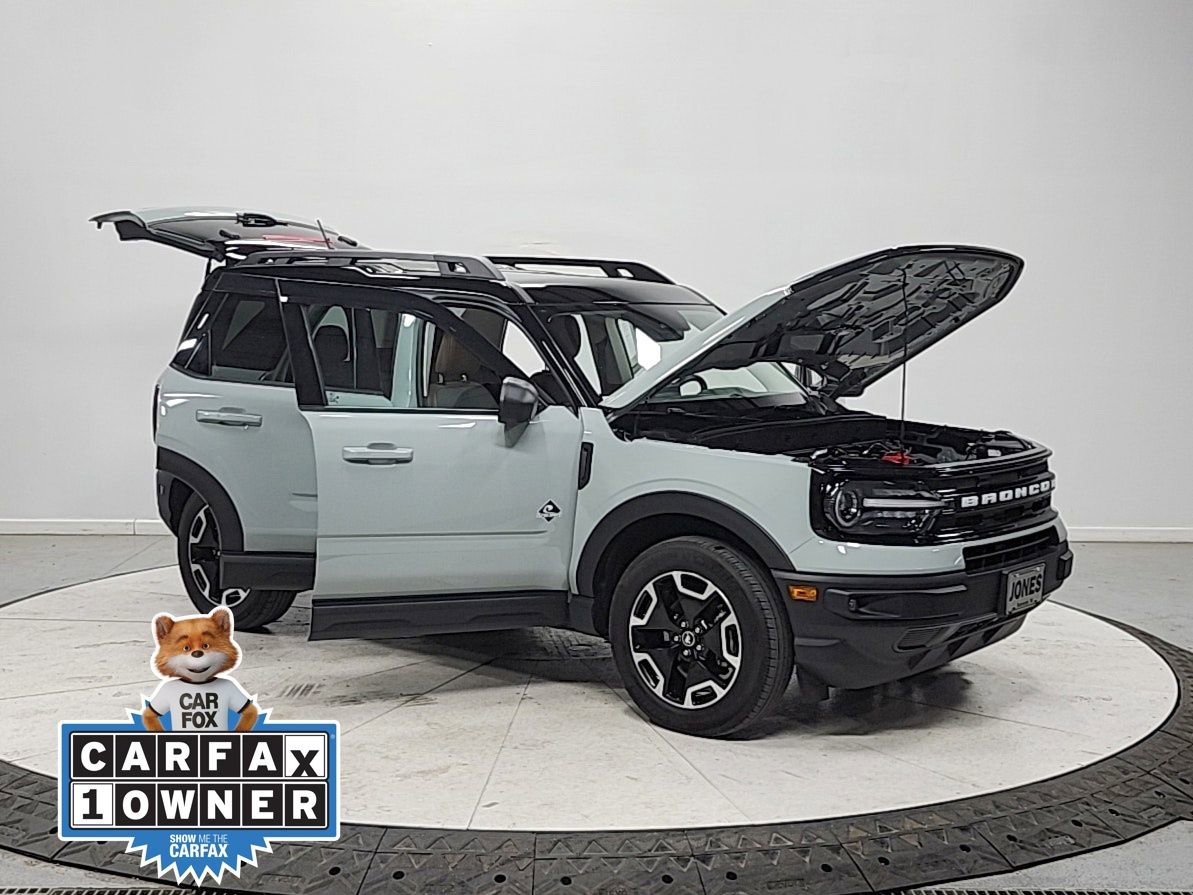 Used 2024 Ford Bronco Sport Outer Banks image 9