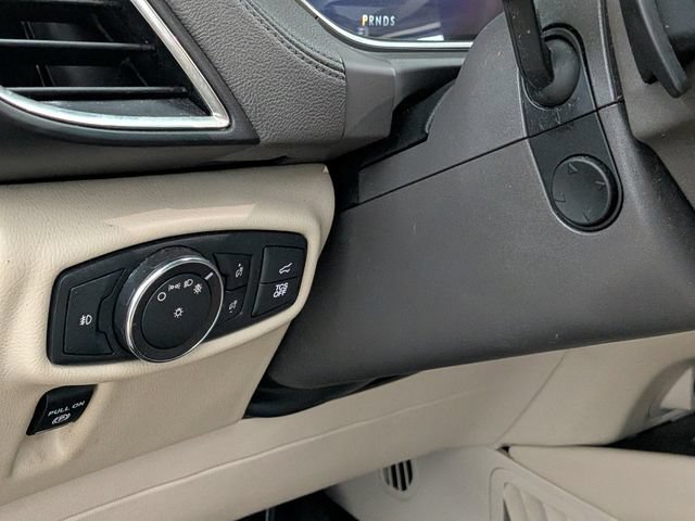 Used 2019 Lincoln Nautilus Select AWD/4WD image 15