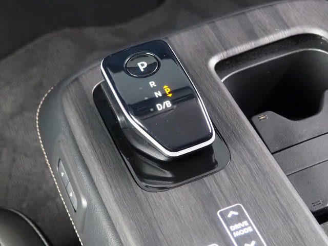 Used 2024 Nissan Ariya Engage image 30