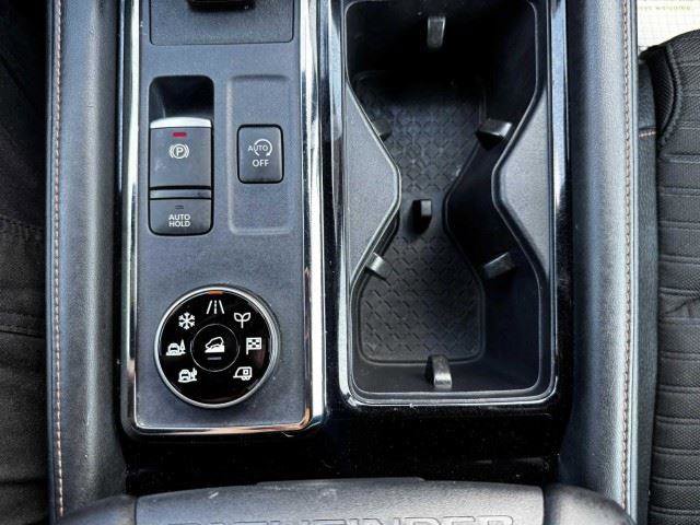 Used 2024 Nissan Pathfinder Rock Creek AWD/4WD image 33