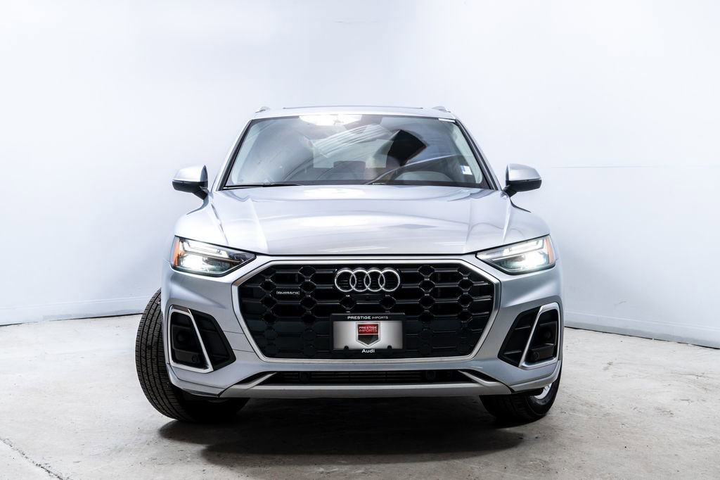 Used 2023 Audi Q5 e Premium Plus w/ Premium Plus Package AWD/4WD image 10
