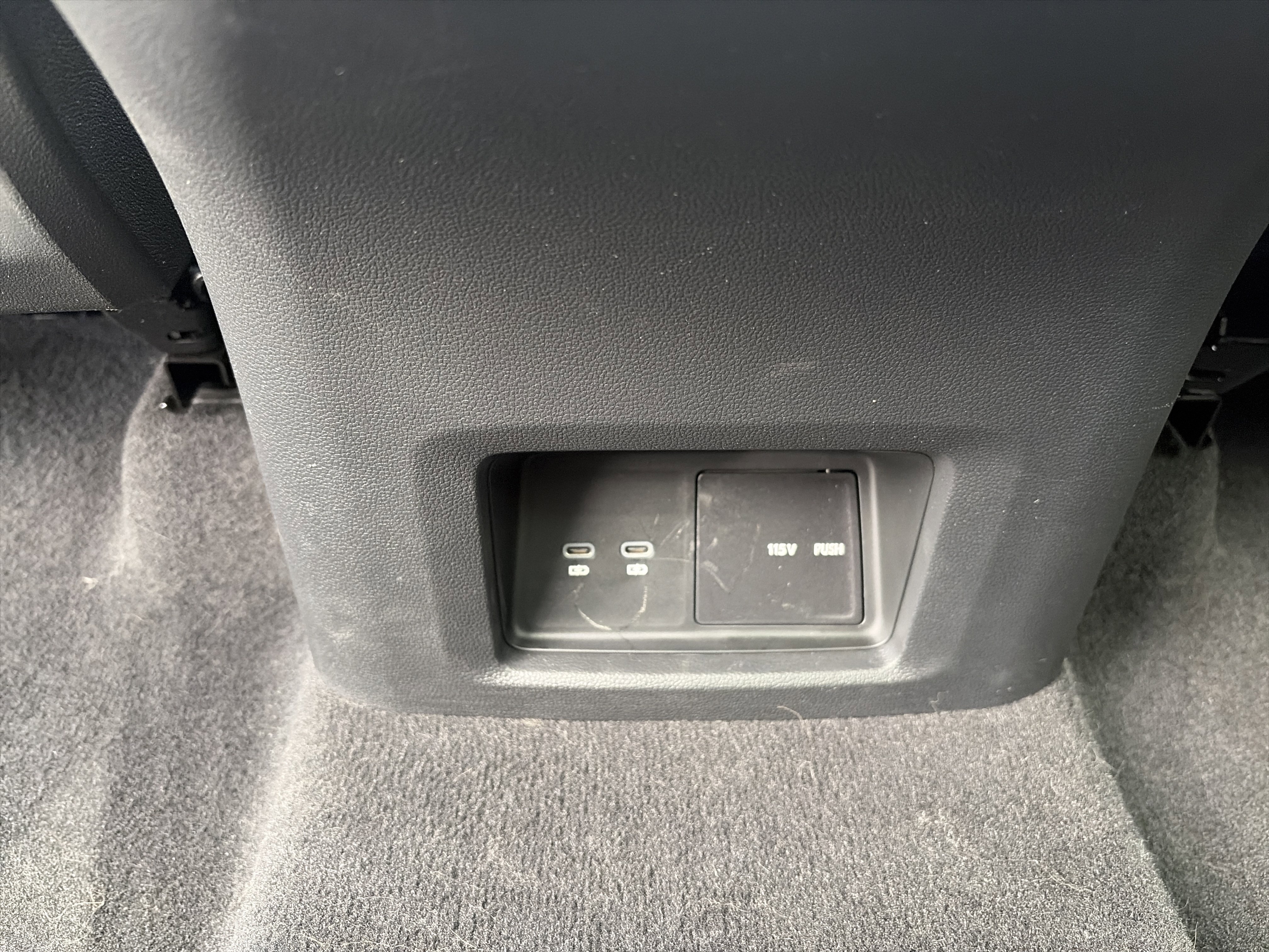 Used 2024 Volkswagen Atlas SEL image 28