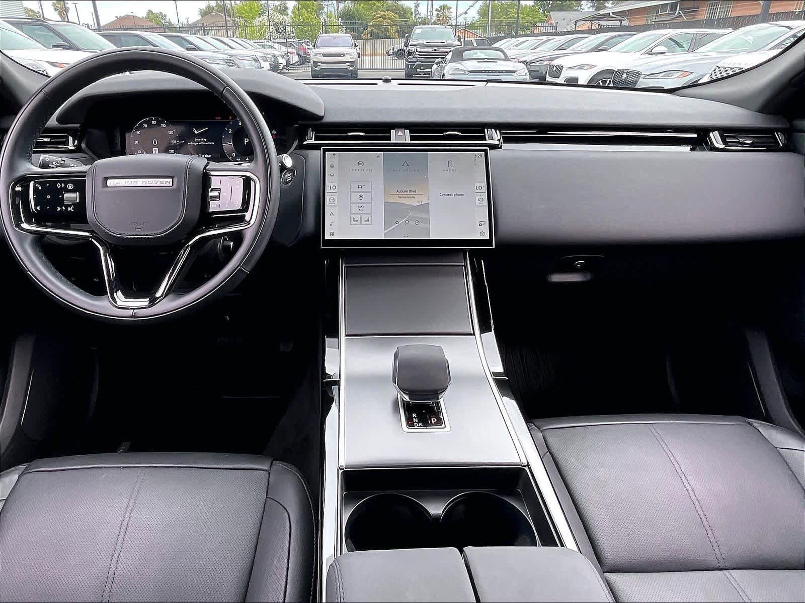 Used 2026 Land Rover Range Rover Velar S AWD/4WD image 17