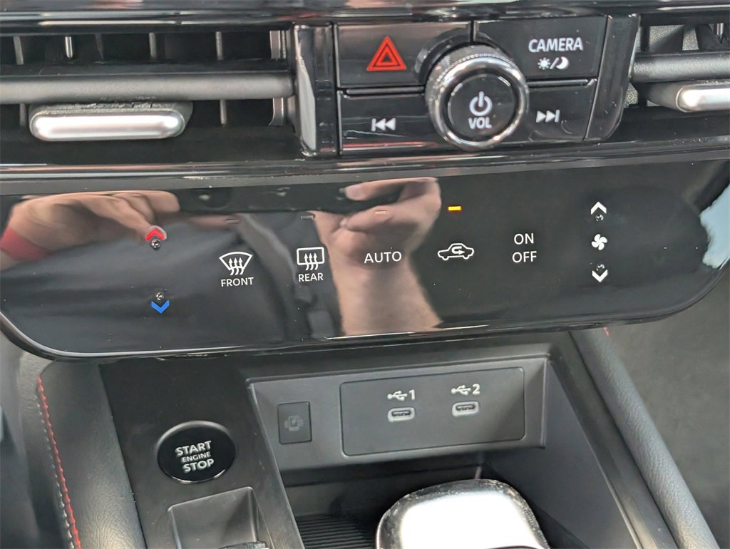 New 2026 Nissan Kicks SR image 27