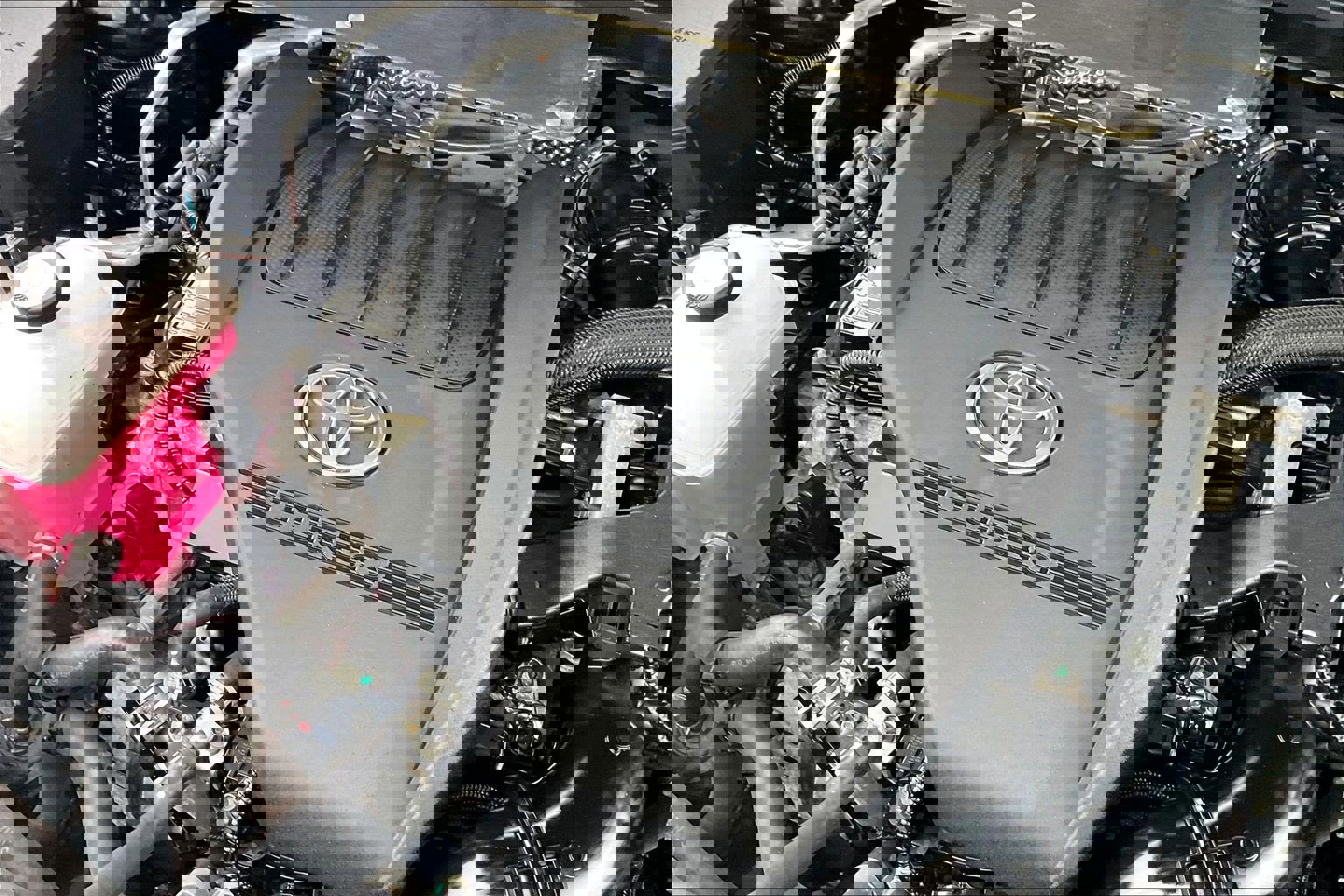 Used 2023 Toyota Highlander XLE image 37