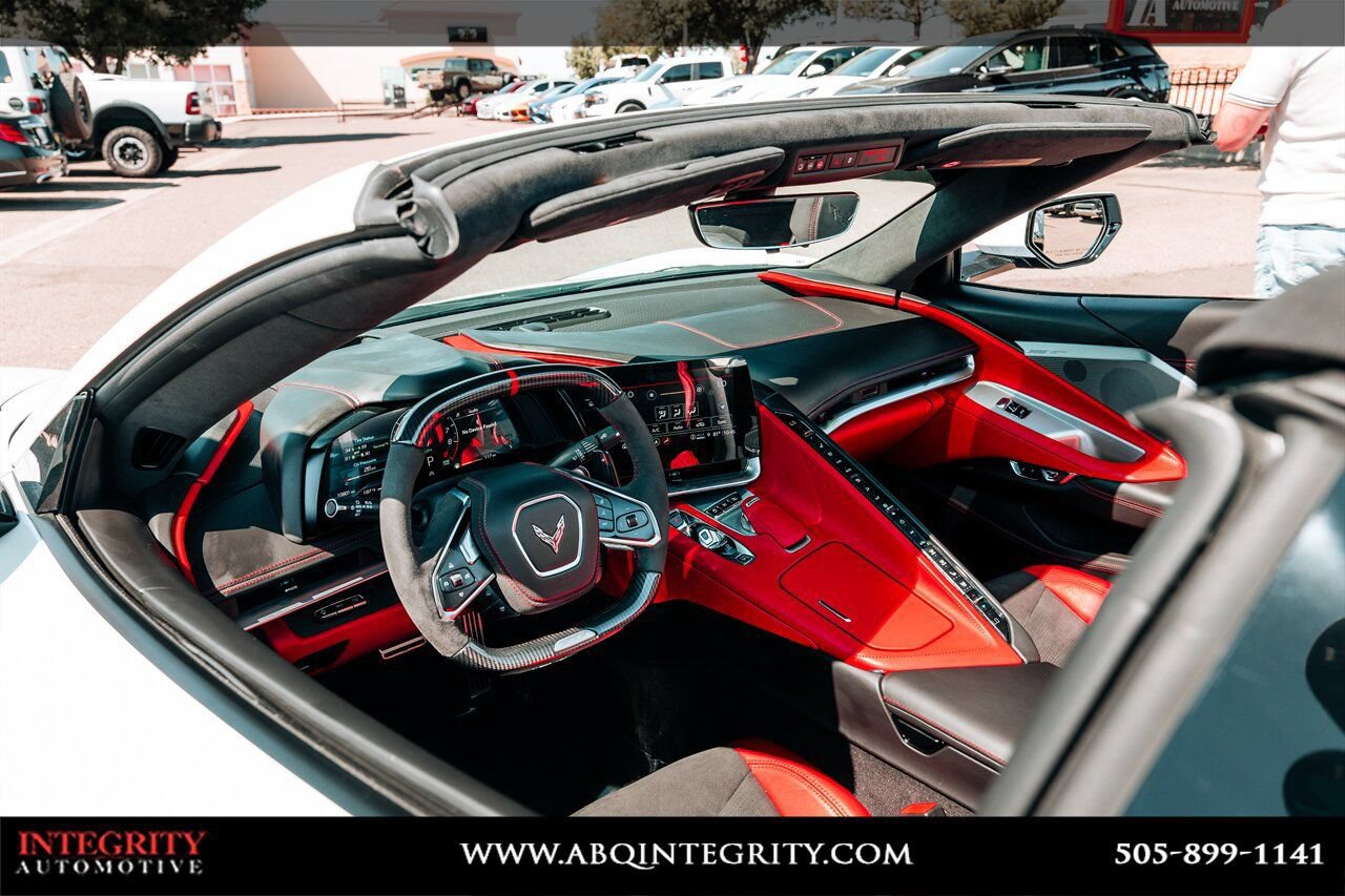 Used 2023 Chevrolet Corvette Z06 w/ Z07 Performance Package RWD image 42