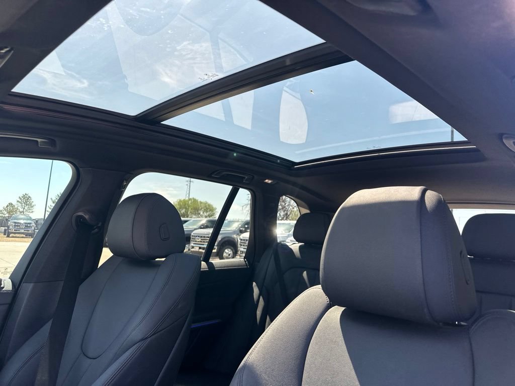 Used 2021 BMW X5 xDrive40i w/ Premium Package AWD/4WD image 19