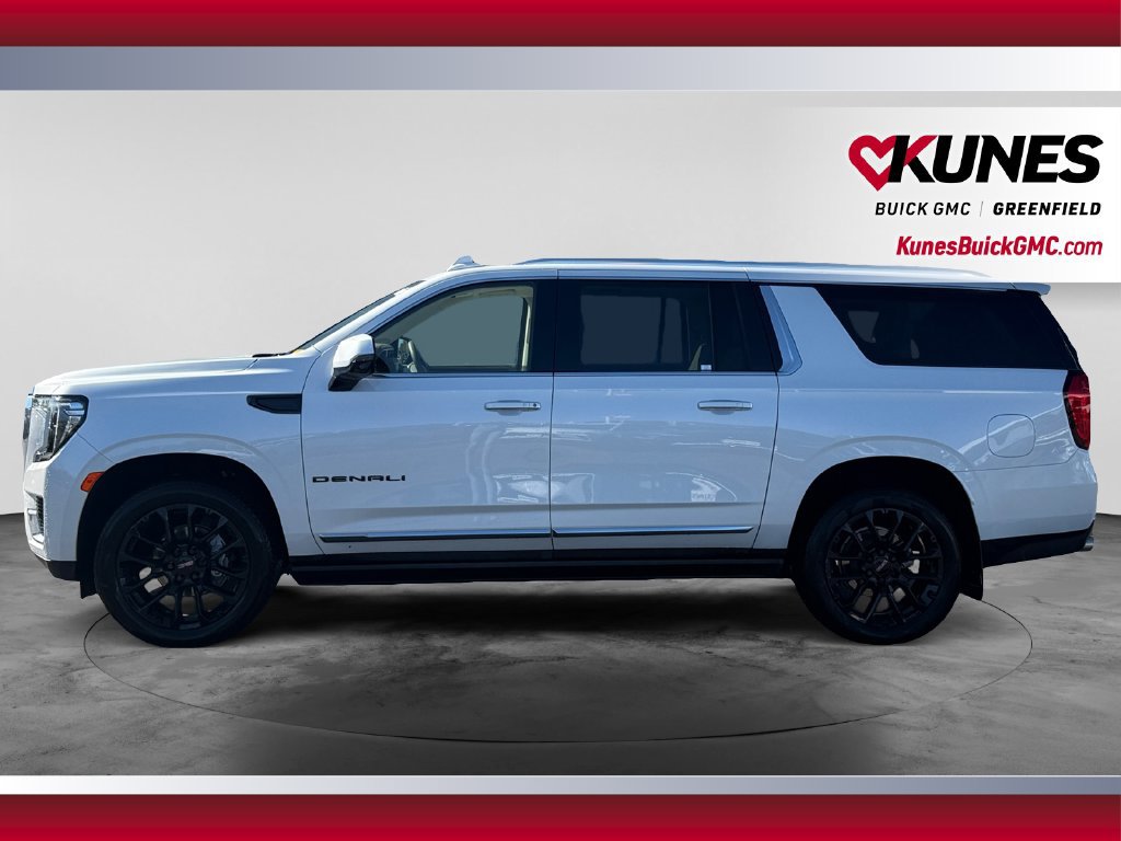 Used 2023 GMC Yukon XL Denali AWD/4WD image 6